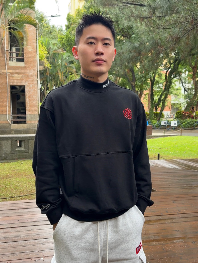 True. Enough. 小高領大學衣